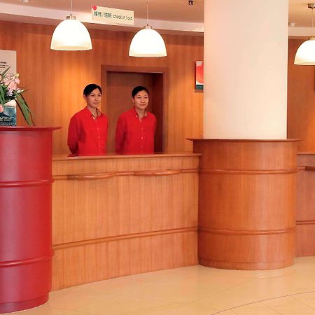 ไอบิส เทียนจิง เถอต้า Hotel เทียนจิน ภายนอก รูปภาพ