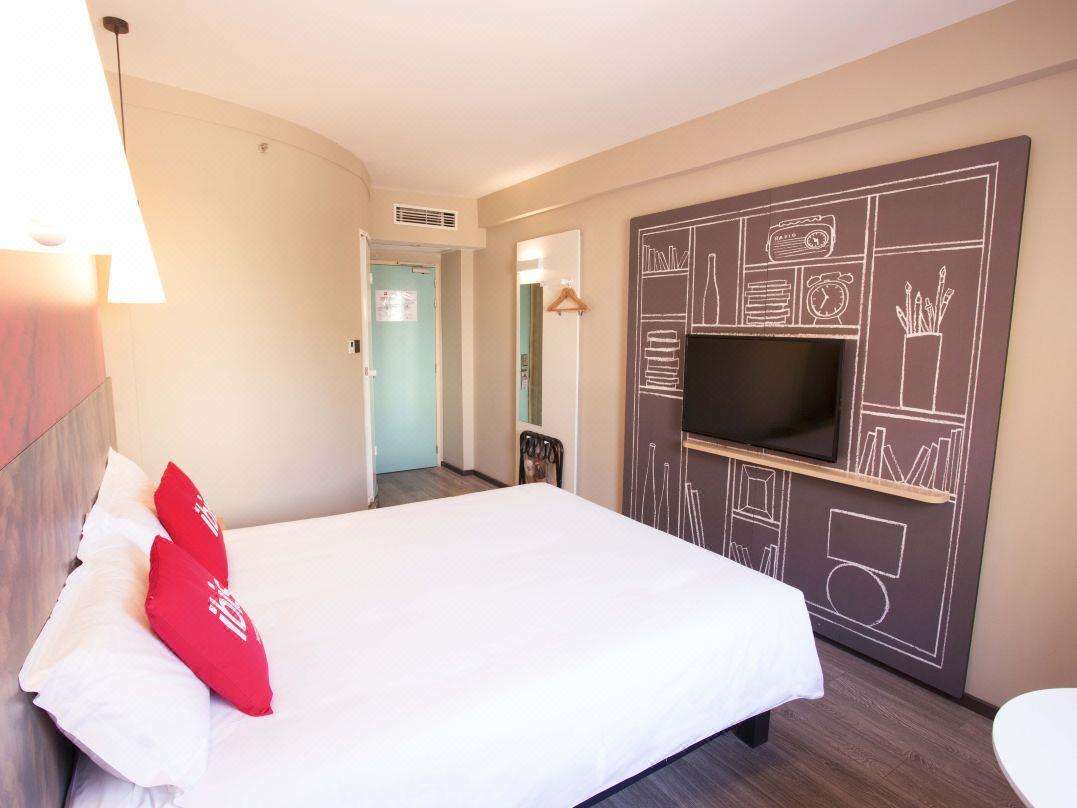 ไอบิส เทียนจิง เถอต้า Hotel เทียนจิน ภายนอก รูปภาพ