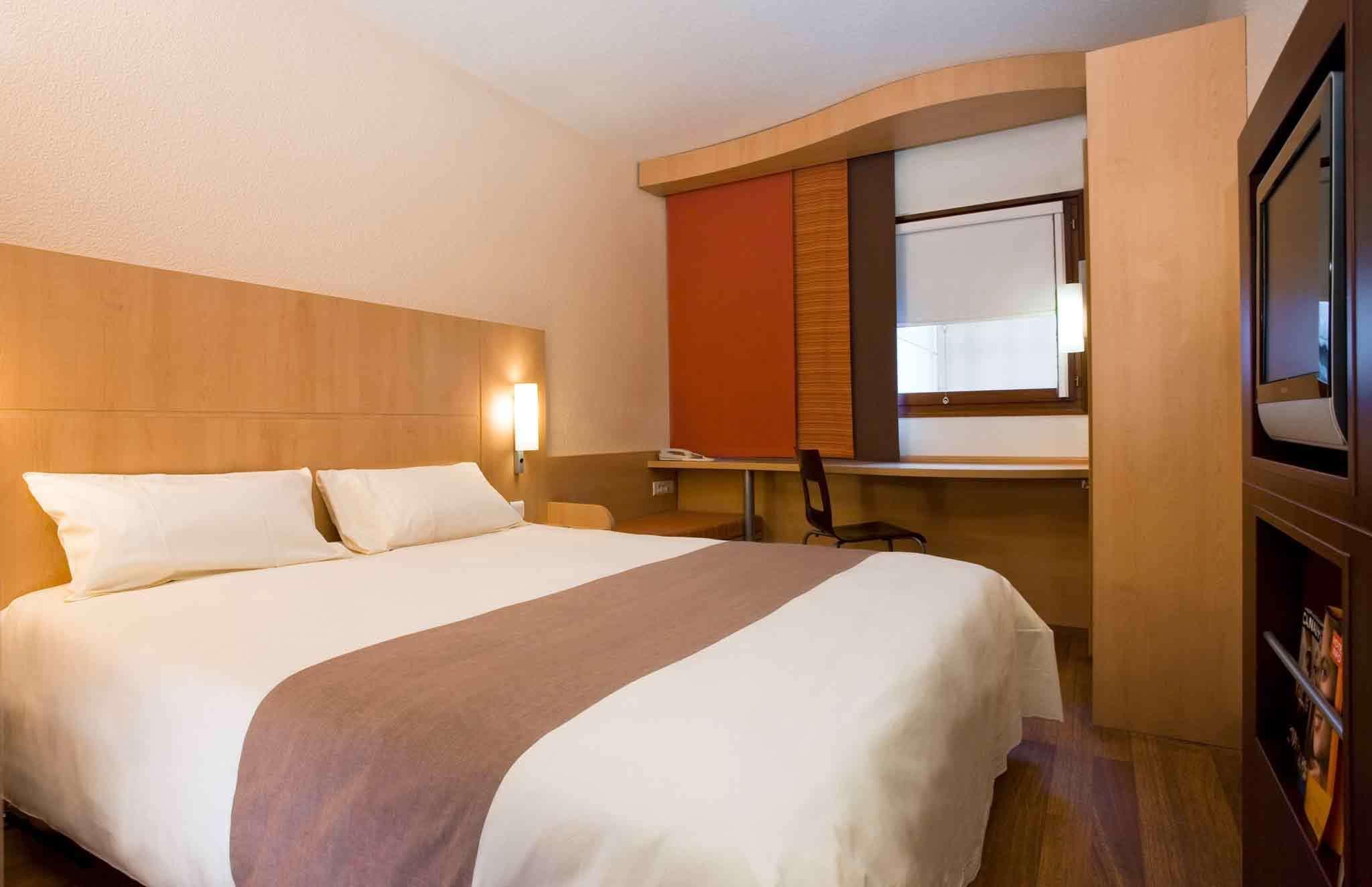 ไอบิส เทียนจิง เถอต้า Hotel เทียนจิน ภายนอก รูปภาพ