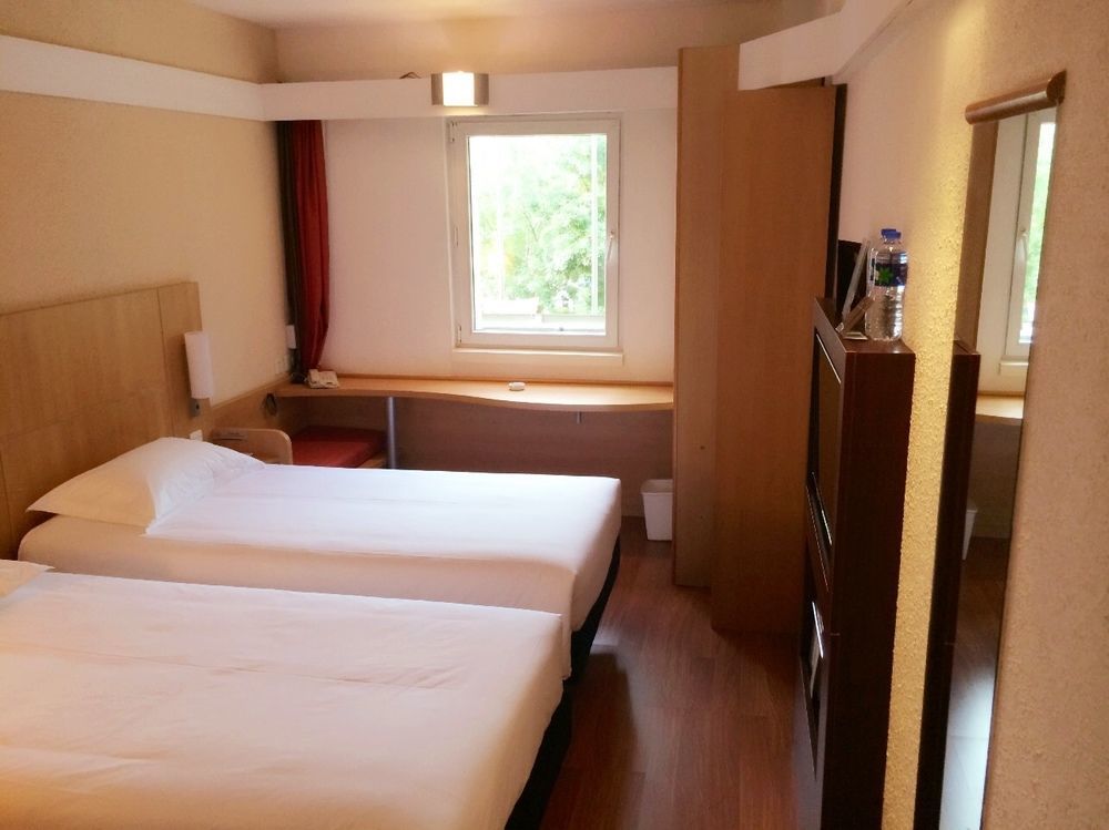 ไอบิส เทียนจิง เถอต้า Hotel เทียนจิน ภายนอก รูปภาพ