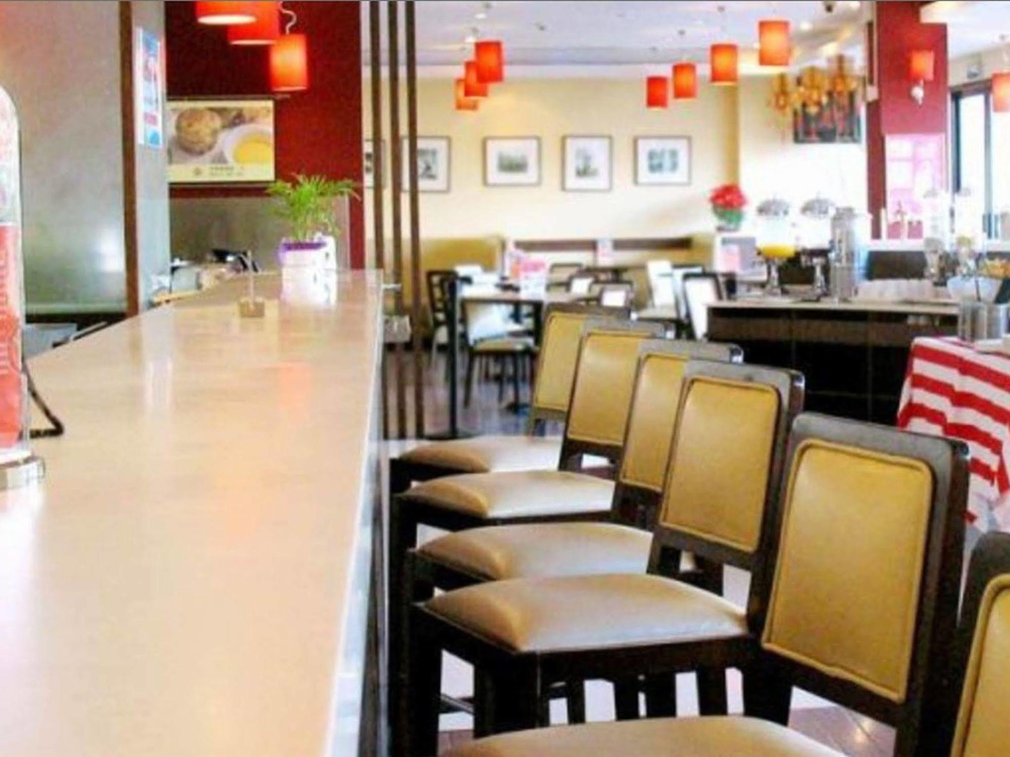 ไอบิส เทียนจิง เถอต้า Hotel เทียนจิน ภายนอก รูปภาพ